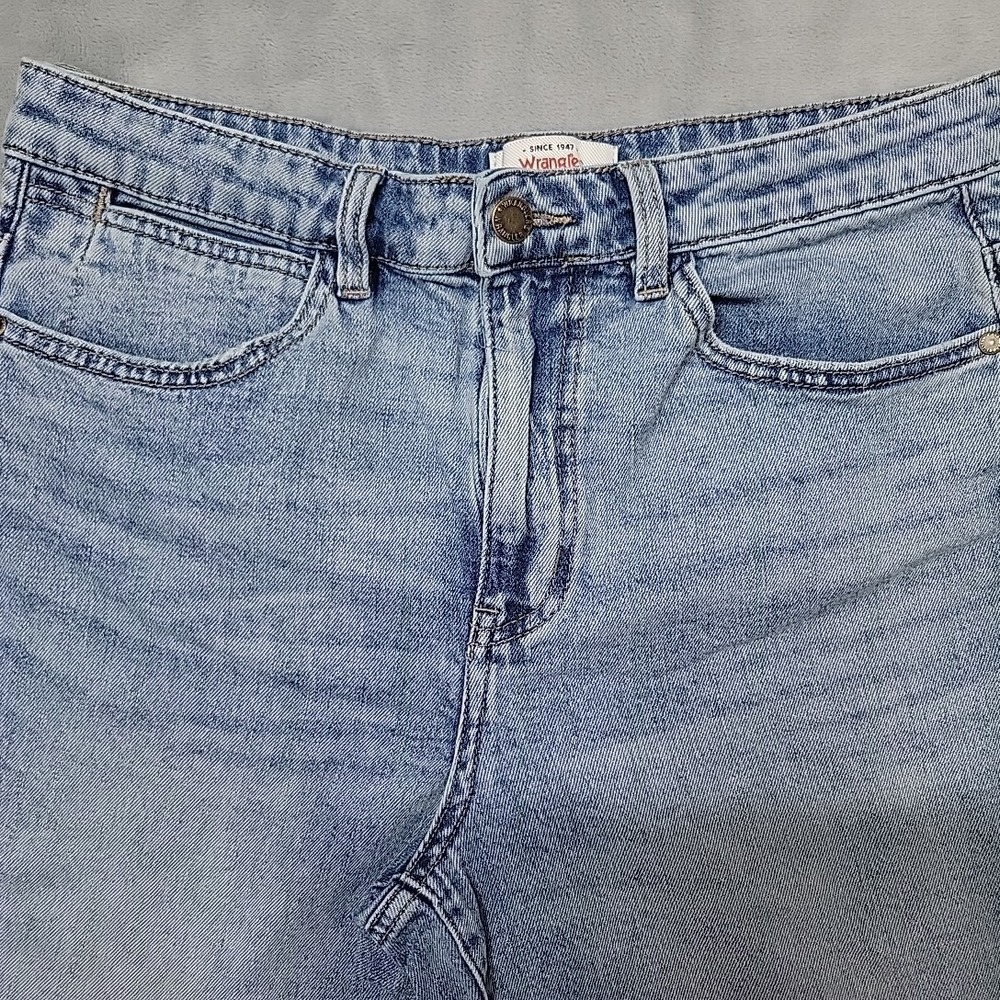 Wrangler Shorts Womens 10 Blue 1960923 High Rise Bermuda Denim Jean Cutoff - Picture 4 of 11